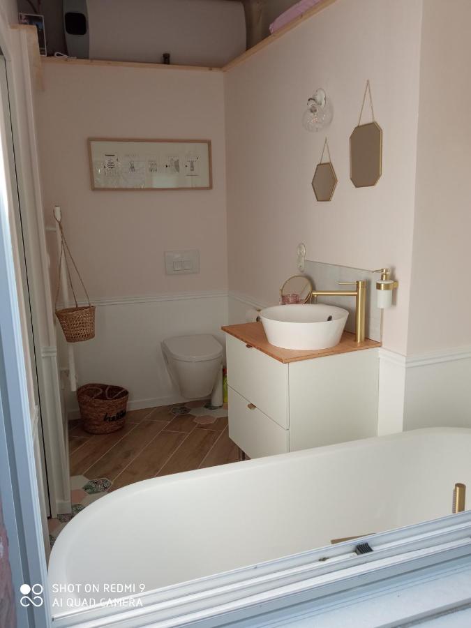 Charmant Logement T2 A 2 Pas De La Mer Гранвил Екстериор снимка