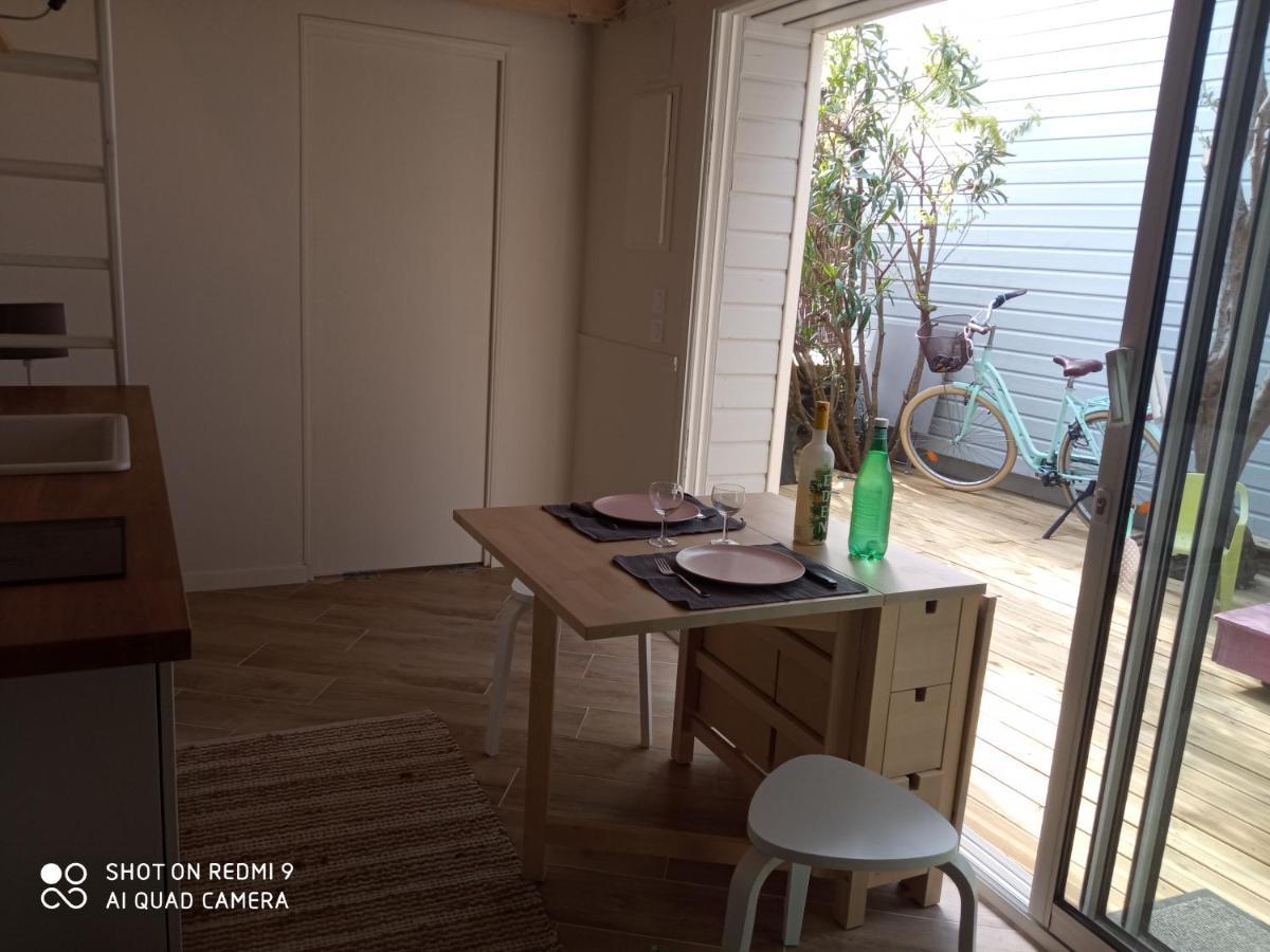 Charmant Logement T2 A 2 Pas De La Mer Гранвил Екстериор снимка
